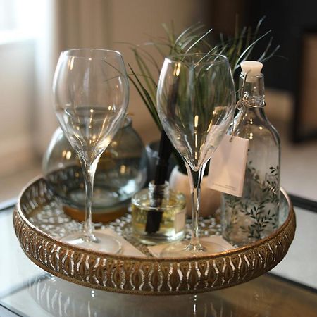 Blueberry View - Wyndale Living - Central Устър Екстериор снимка