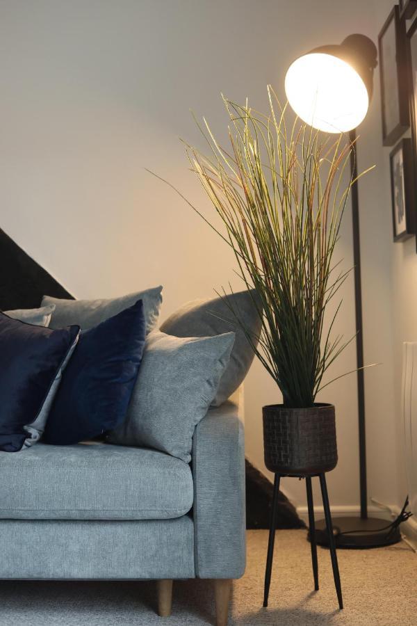 Blueberry View - Wyndale Living - Central Устър Екстериор снимка