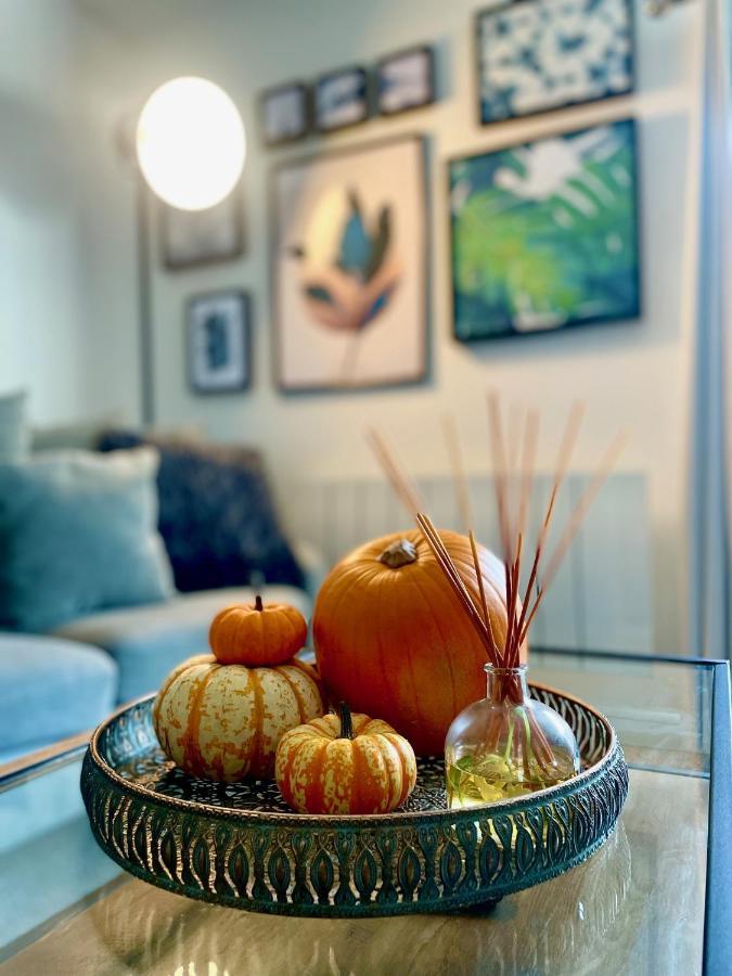 Blueberry View - Wyndale Living - Central Устър Екстериор снимка